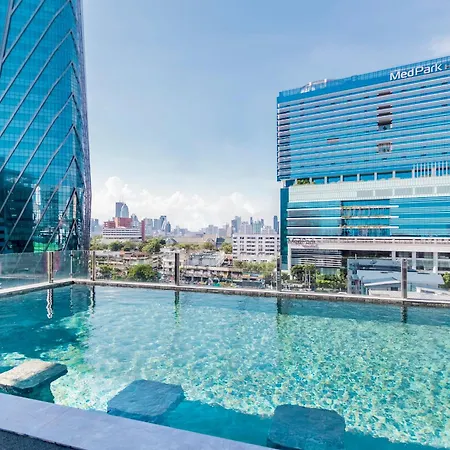 Seekers Finders Rama IV Hotel Surestay Collection By BW