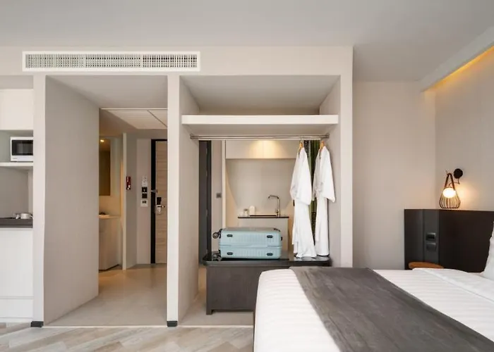 Seekers Finders Rama Iv Surestay Collection By Bw Hotel 4*
