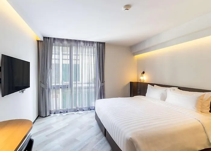 Seekers Finders Rama Iv Surestay Collection By Bw 4* Bangkok