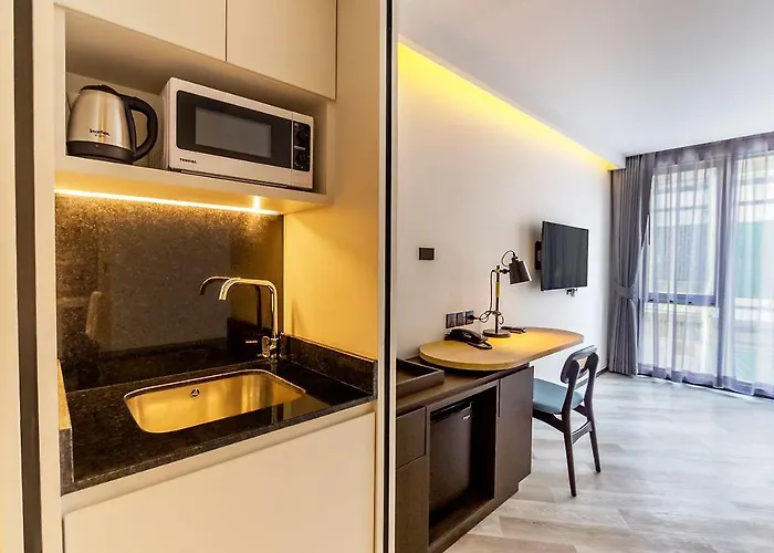 Seekers Finders Rama Iv Surestay Collection By Bw Hotel Bangkok